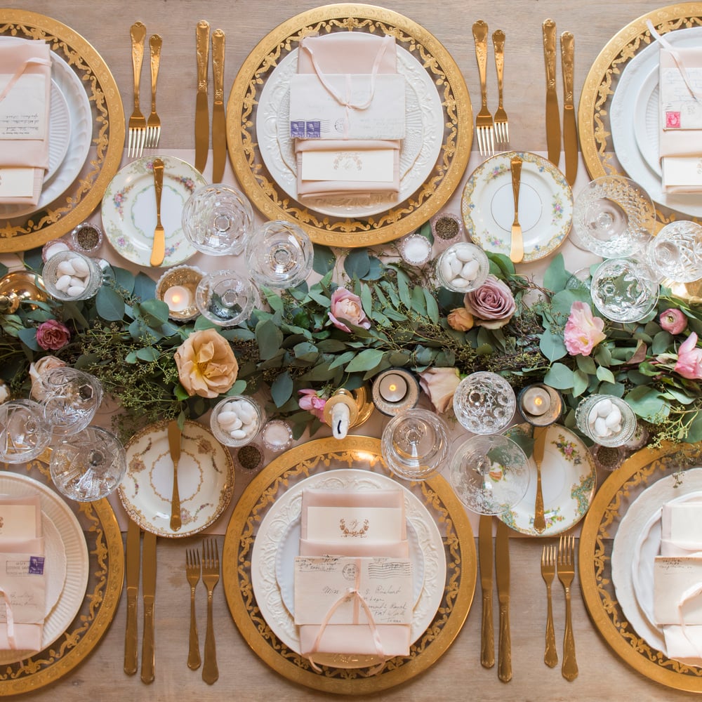 all gold tablescape