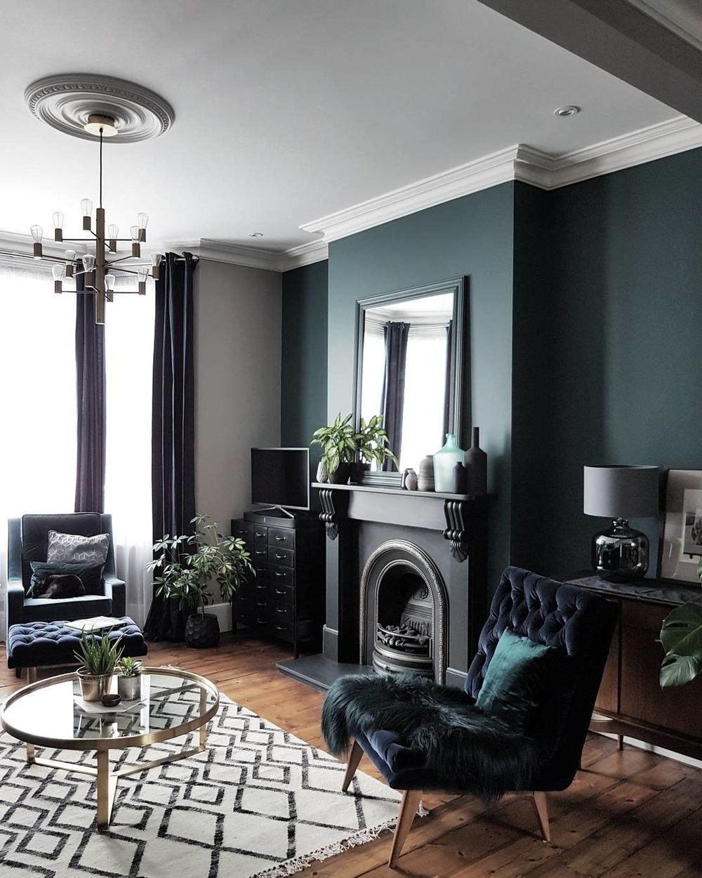 What Colour Furniture Goes With Dark Green Walls