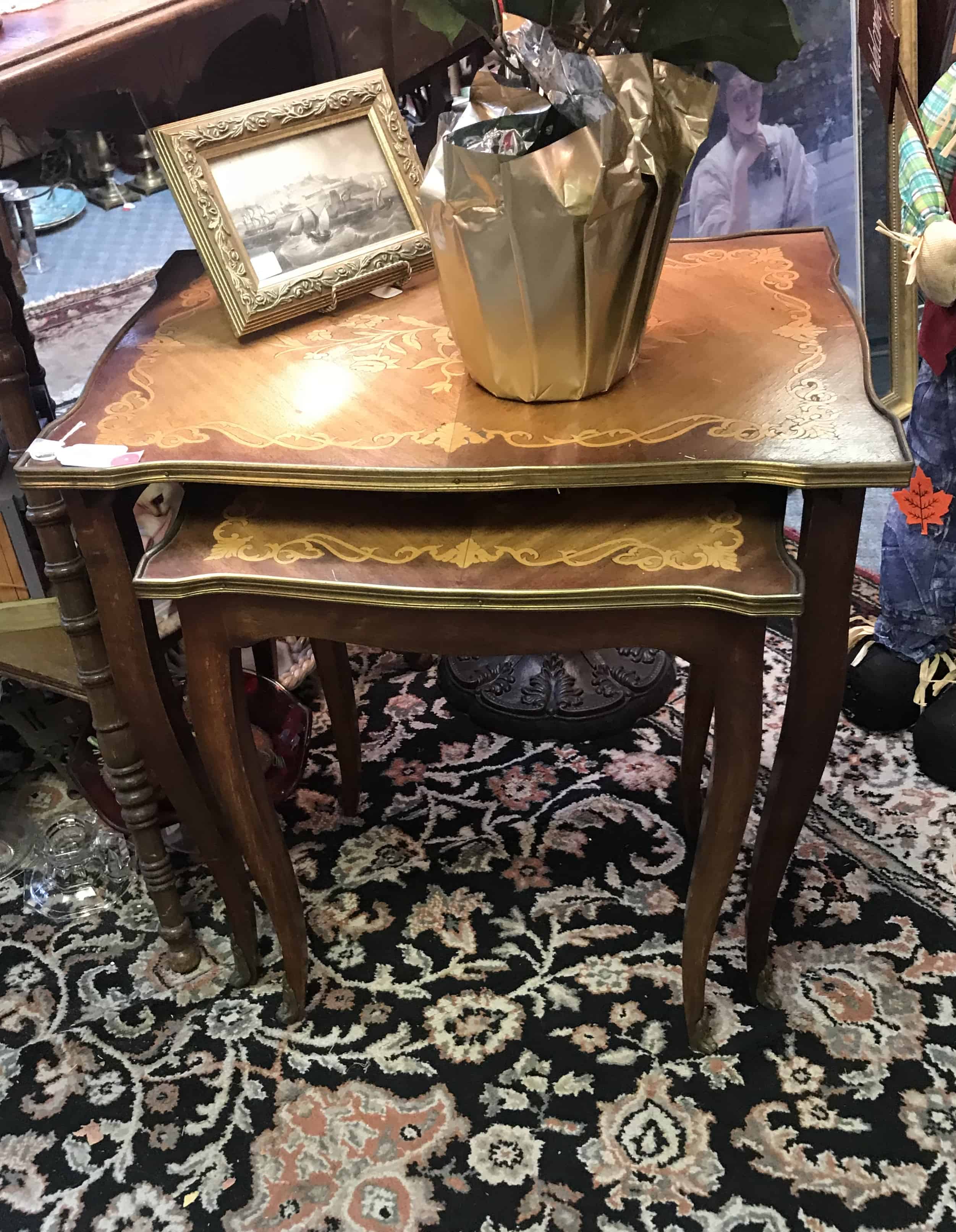 antique-nesting-tables-gold-detail