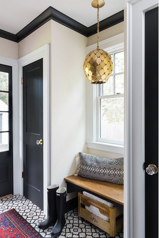 Unique Black Trim In House for Large Space