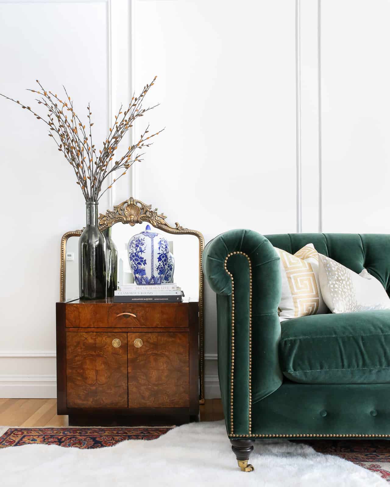 green-velvet-sofa