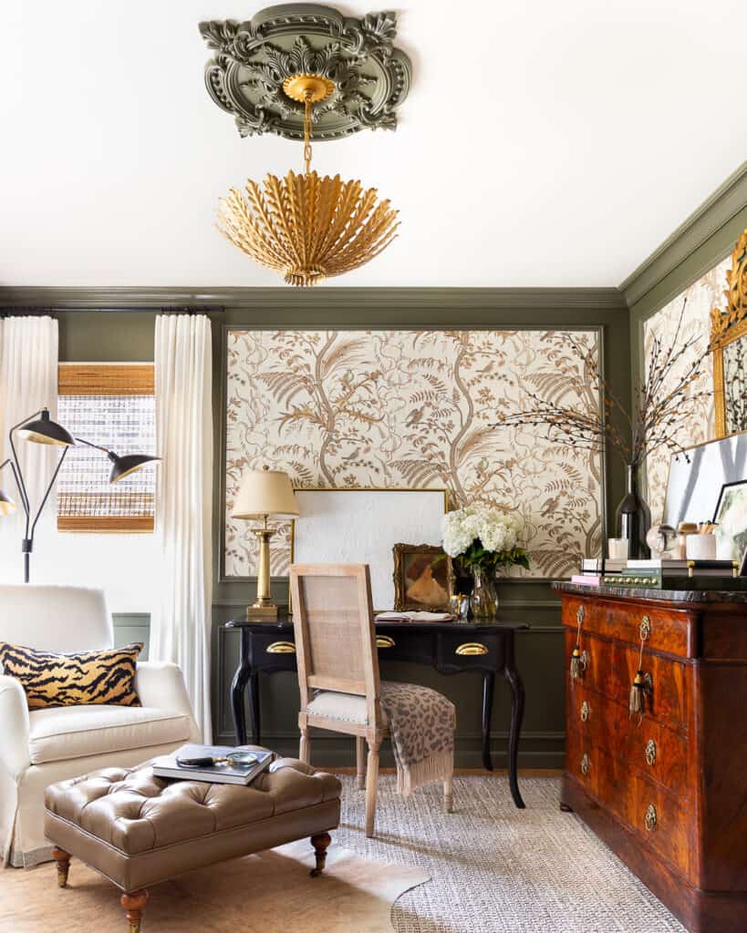 IDEAS AND TIPS FOR MIXING OLD & NEW FURNITURE AND DECOR