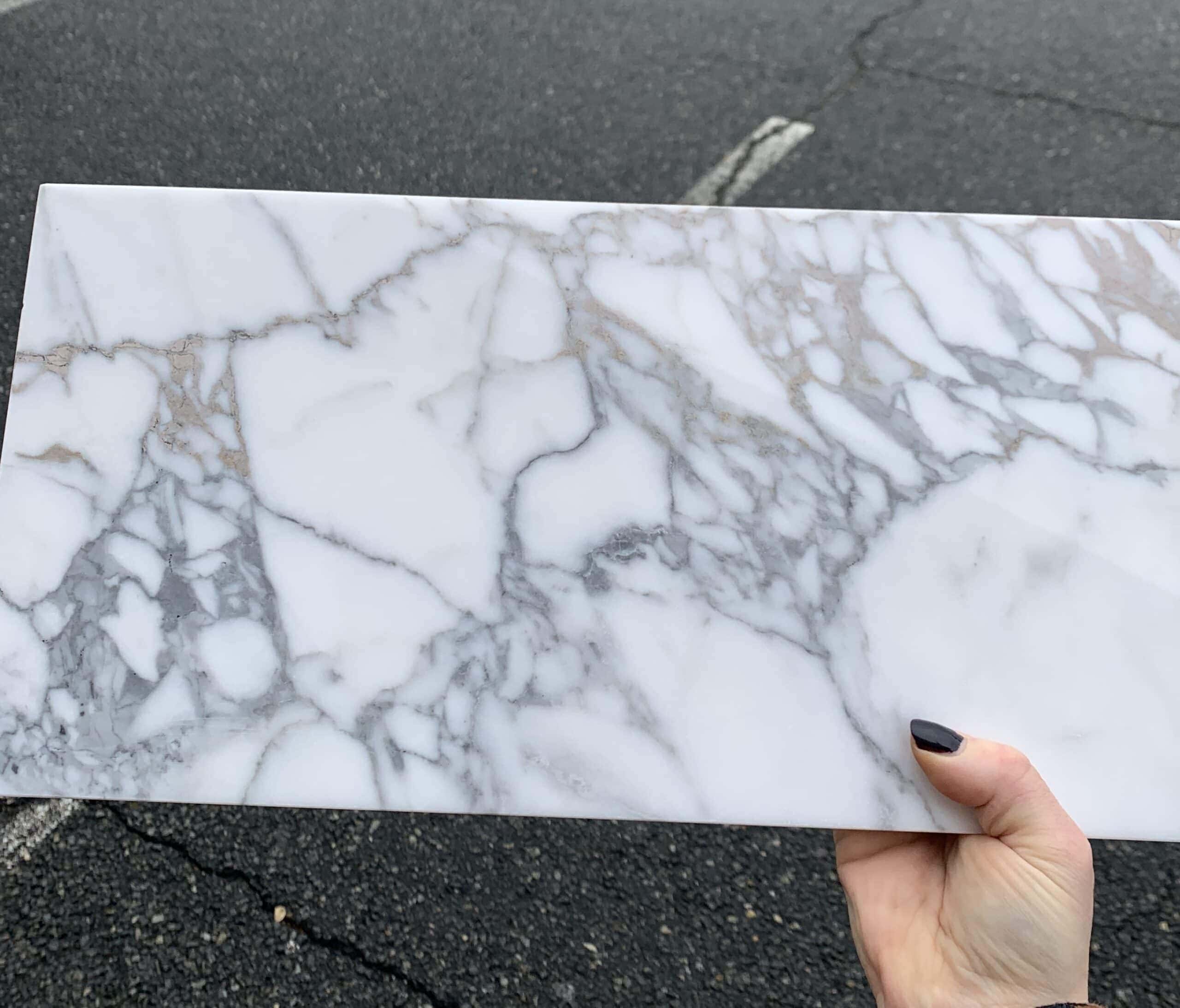 gold-calacatta-marble