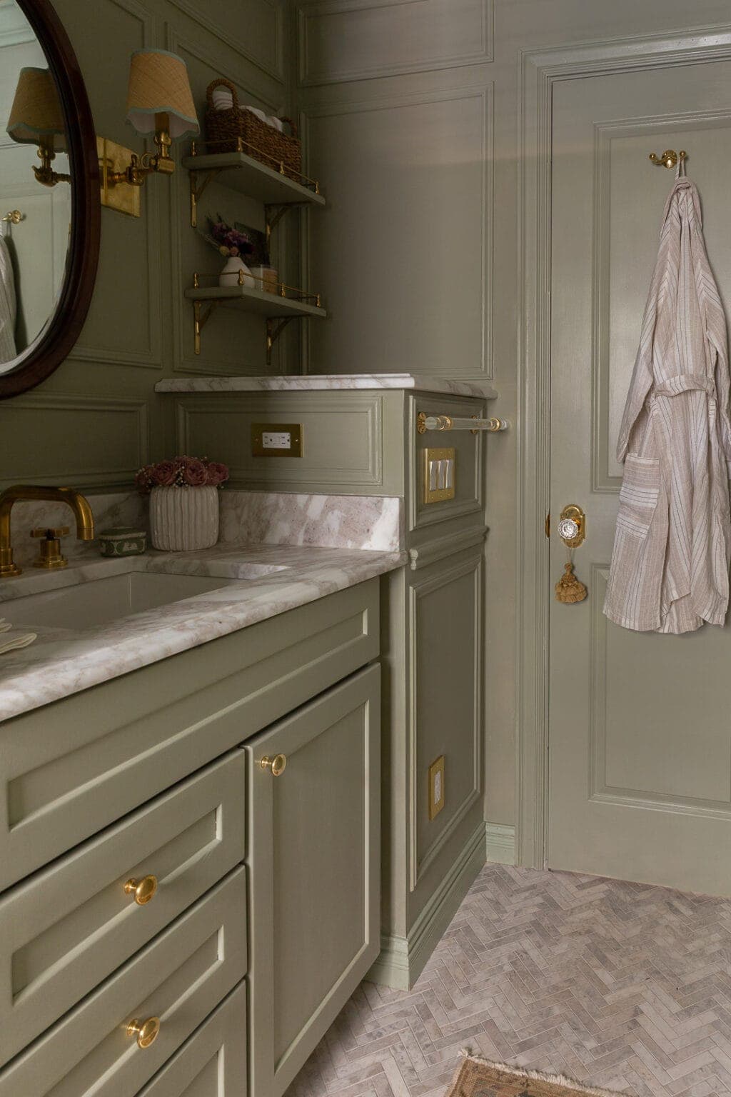 WHY THIS GREEN GRAY PAINT COLOR IS DEFINITELY A NEUTRAL - A Glass of Bovino
