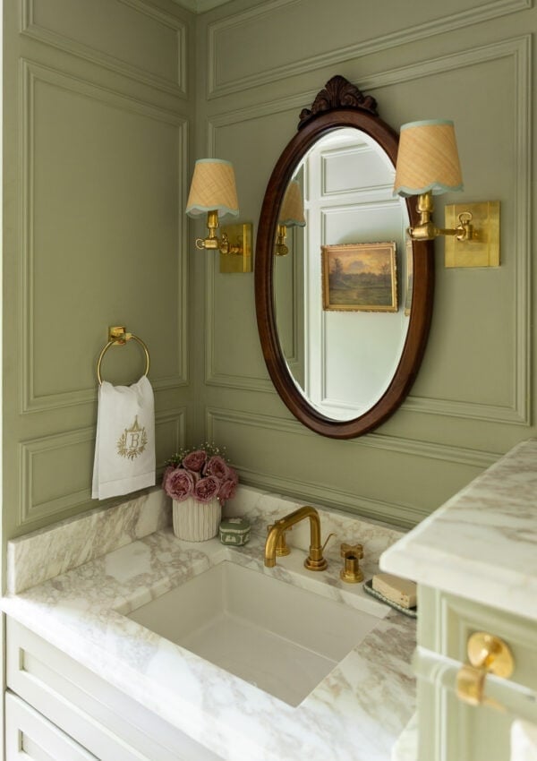 modern-traditional-bathroom-reveal-one-room-challenge-a-glass-of-bovino