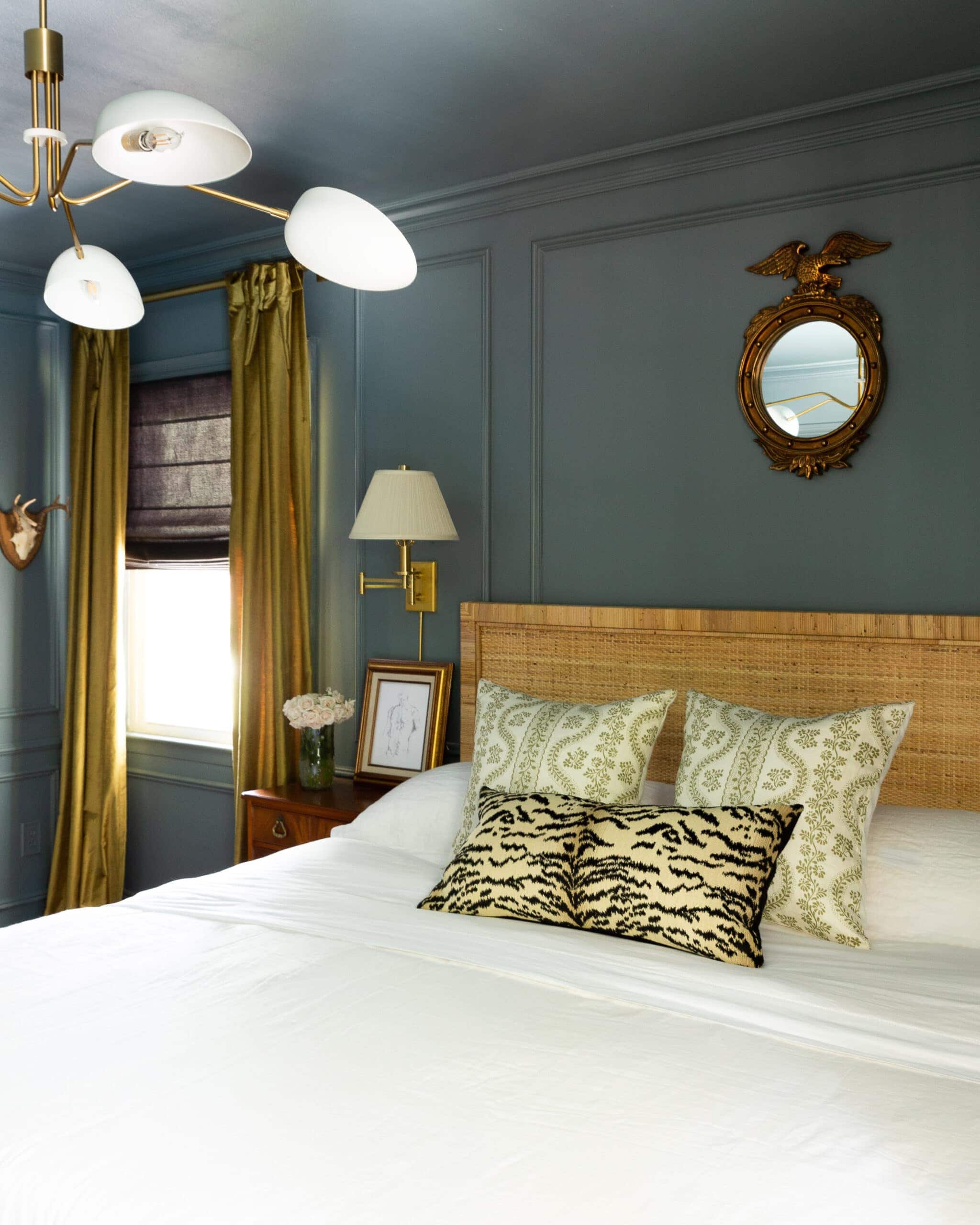 blue-bedroom-ideas-traditional-design