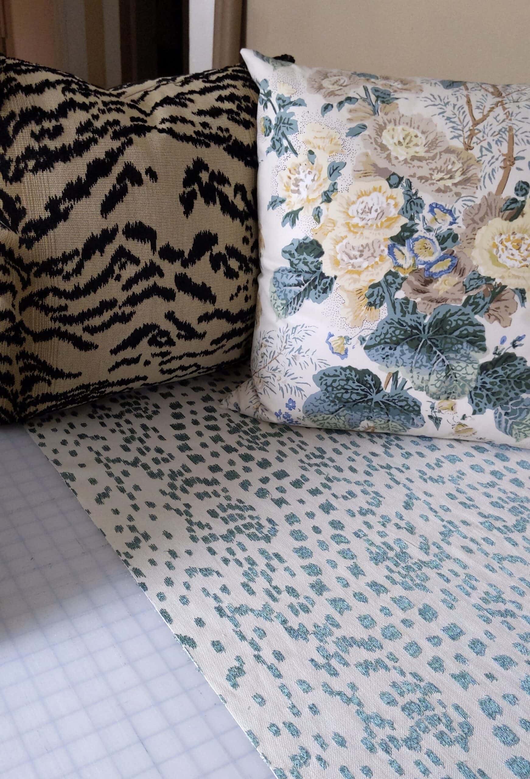 throw-pillow-pattern-combinations
