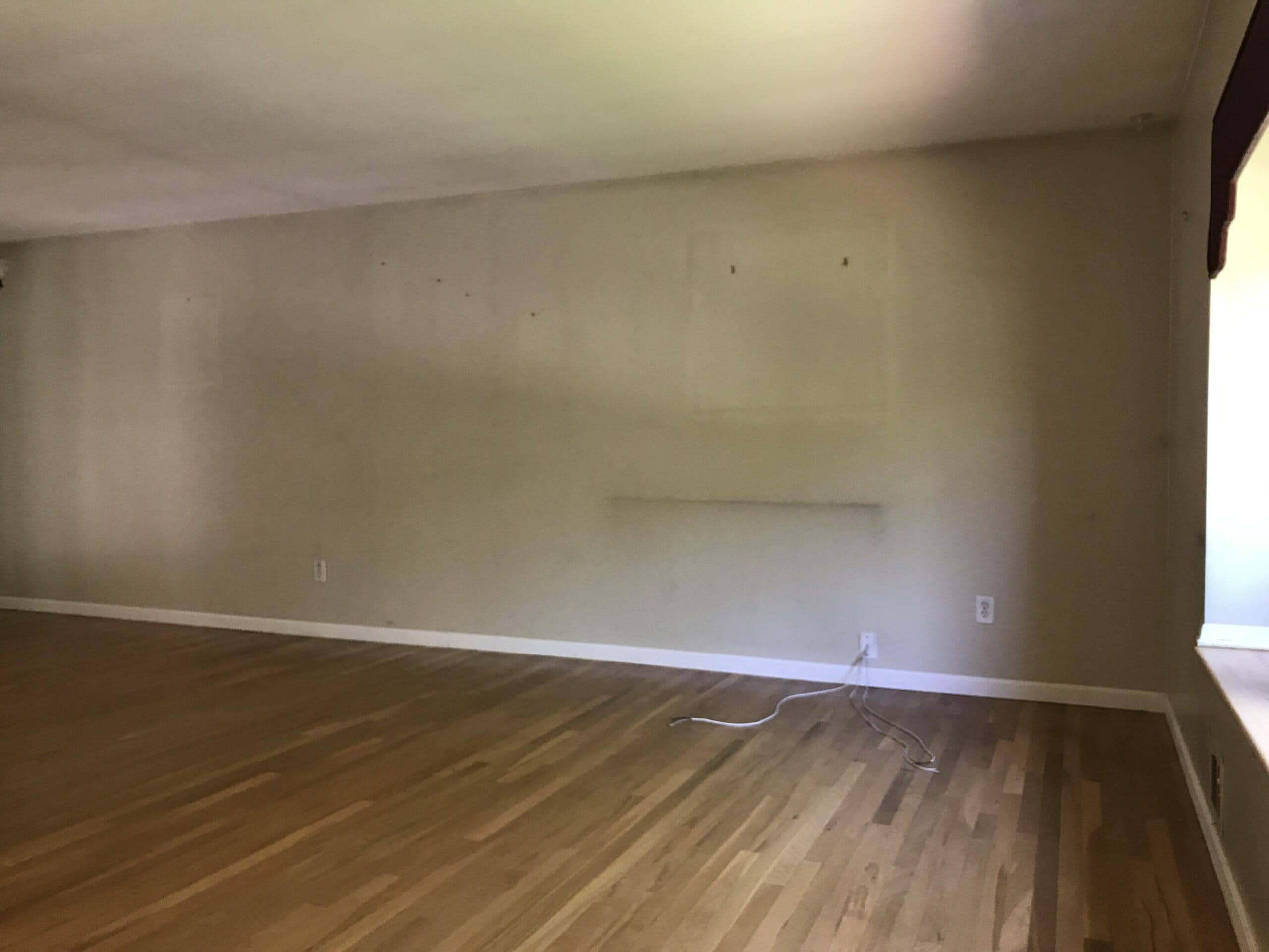 long-living-room-wall