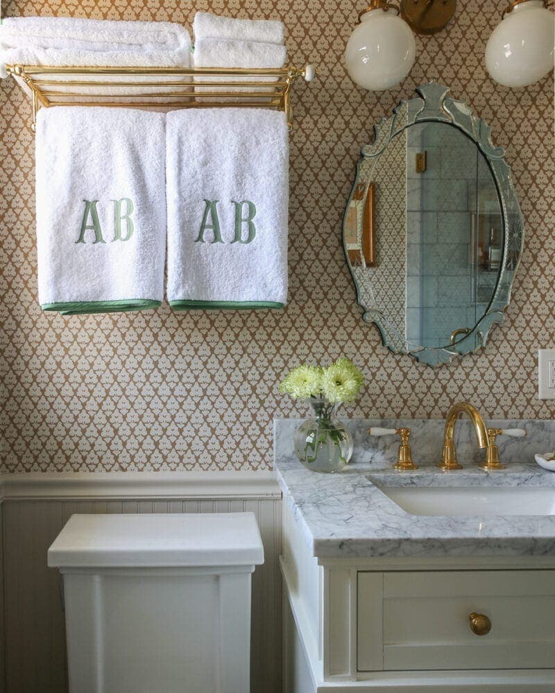 OUR MASTER BATHROOM MINI MAKEOVER - A Glass of Bovino