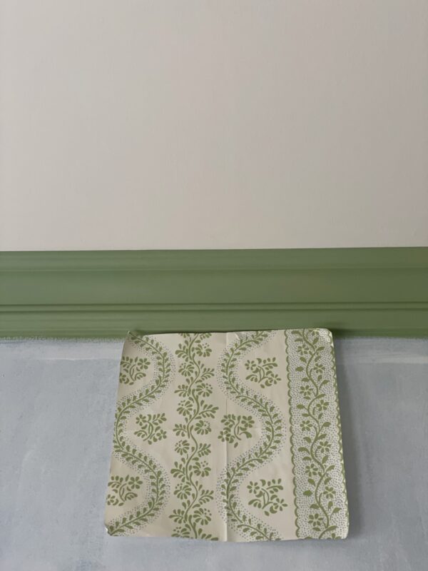 HOW TO LIGHTEN OR DARKEN A PAINT COLOR