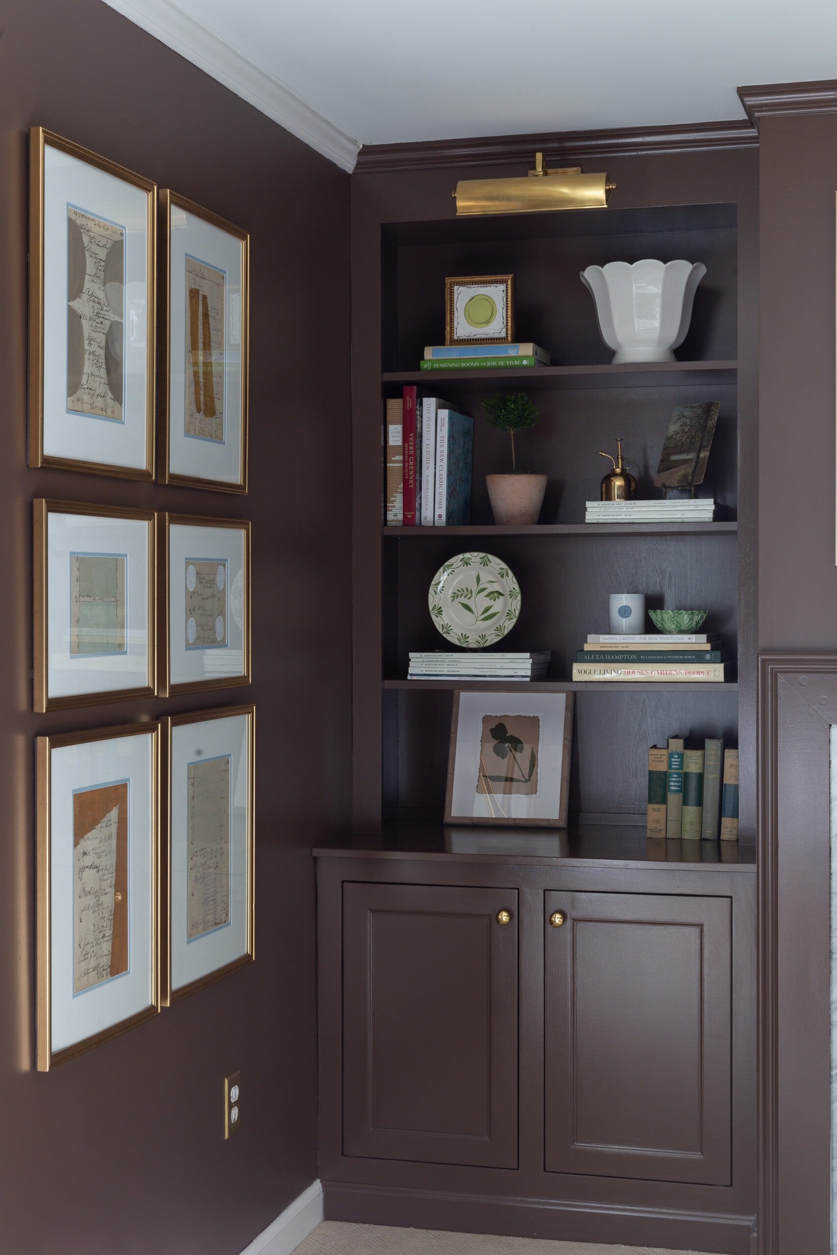 built-ins-styling-ideas-dark-brown-paint-colors